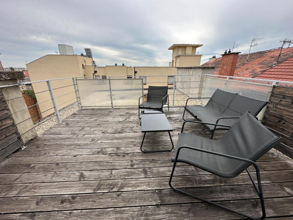 Apartment Hideaway Zagreb Bagian luar foto